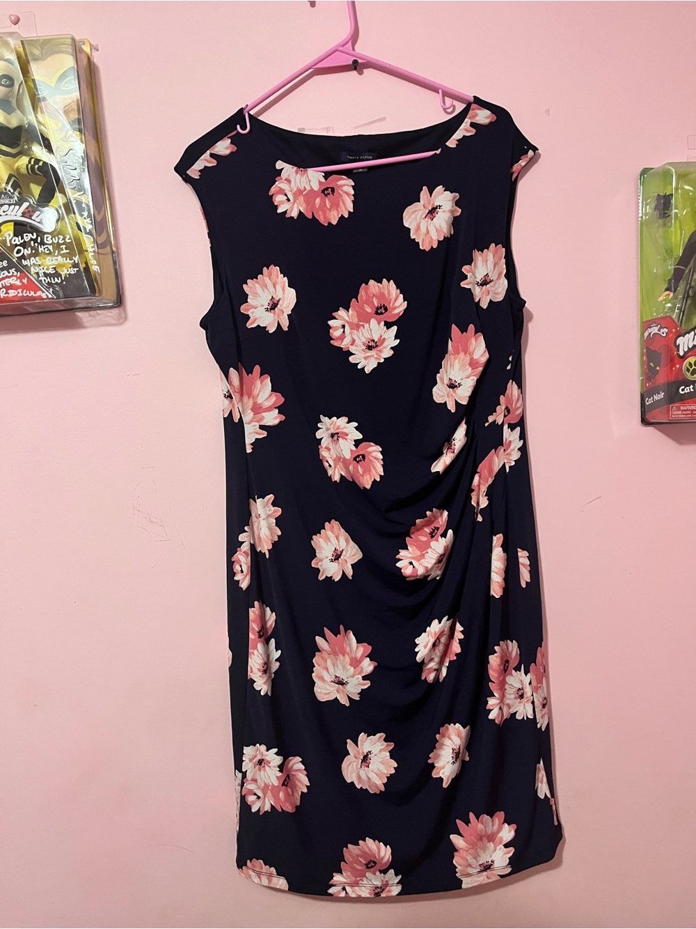 ⭐️Tommy Hilfiger Navy Floral Sleeveless Draped Dress with Pink Flowers